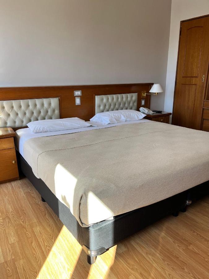 Bristol Hotel Buenos Aires Eksteriør billede